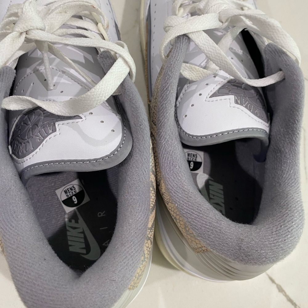 Jordan 2 retro low python - image 6